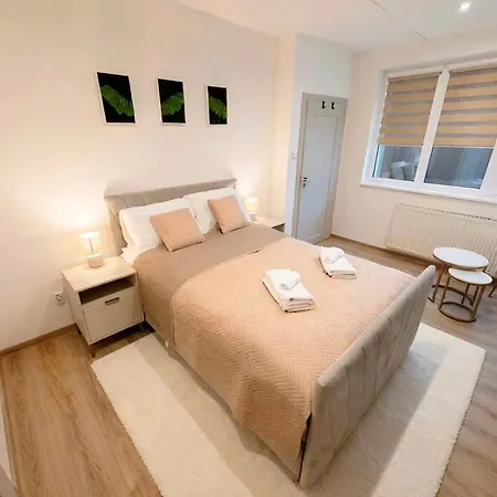 Apartman Axiom - Astra 2 *